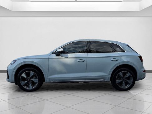 Used 2023 Audi Q5 2.0T Premium AWD/4WD image 2