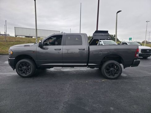 Used 2024 RAM 2500 Big Horn w/ Night Edition image 8