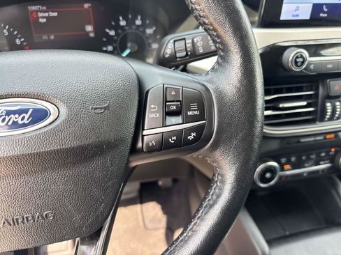 Used 2020 Ford Escape SEL FWD image 24