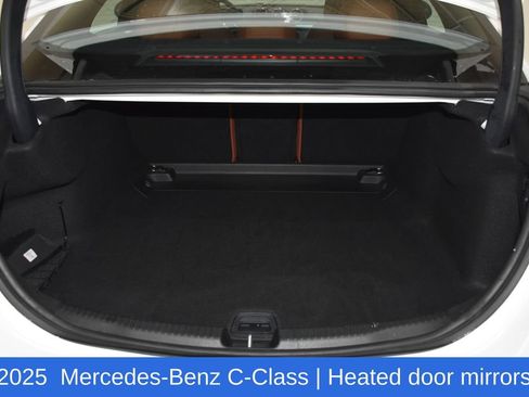 Used 2025 Mercedes-Benz C 300 4MATIC Sedan image 27
