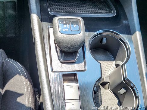 Used 2023 Nissan Rogue S AWD/4WD image 14