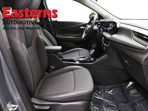 Used 2025 Buick Encore GX Preferred image 24