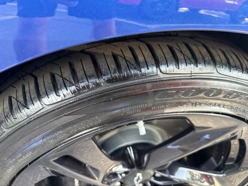 Used 2023 Chevrolet Camaro LT w/ RS Package RWD image 10