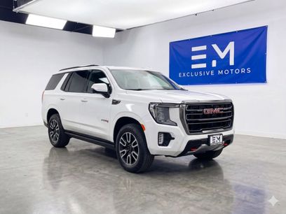 Used 2025 GMC Yukon XL AT4