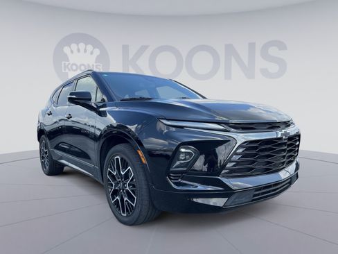 Used 2023 Chevrolet Blazer RS w/ Enhanced Convenience Package AWD/4WD image 10