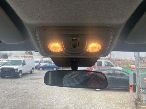 Used 2018 RAM ProMaster 1500 image 23