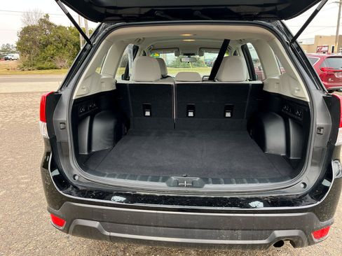 Used 2021 Subaru Forester image 13