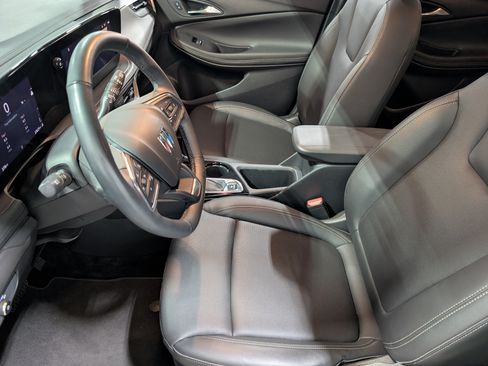Used 2024 Buick Encore GX Sport Touring w/ Comfort Package AWD/4WD image 10
