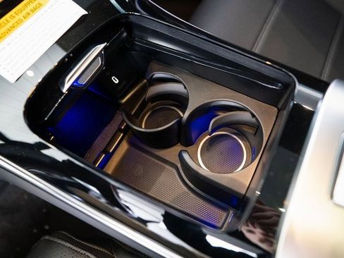 New 2026 Mercedes-Benz GLC 300 4MATIC image 25