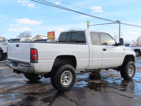 Used 1999 Dodge Ram 2500 Truck 4dr Quad Cab 139 WB HD 4WD image 6