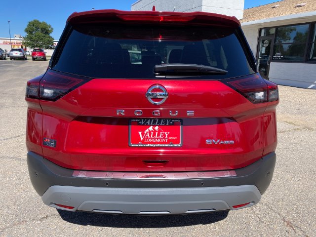 Used 2021 Nissan Rogue SV w/ Premium Package AWD/4WD image 4