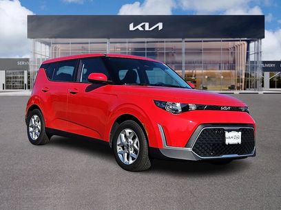 Certified 2023 Kia Soul LX w/ LX Technology Package