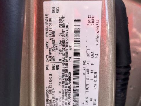 Used 2021 Ford Escape SE w/ Convenience Package image 34