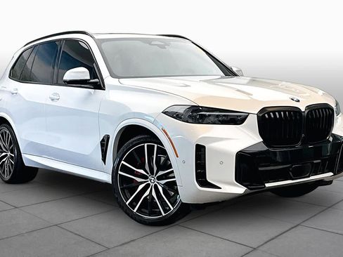 Used 2026 BMW X5 sDrive40i w/ M Sport Package RWD image 2