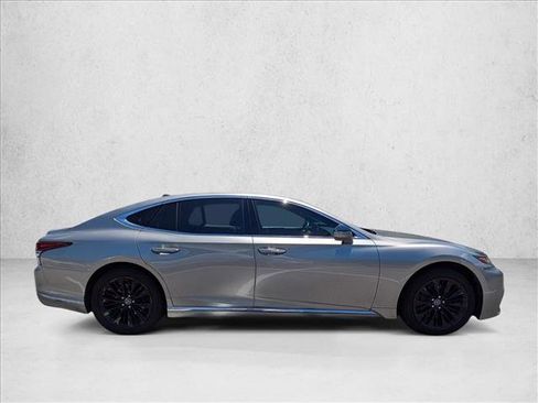 Used 2020 Lexus LS 500 AWD w/ Interior Upgrade Package image 4