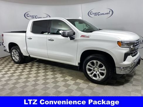 Certified 2022 Chevrolet Silverado 1500 LTZ w/ LTZ Convenience Package II AWD/4WD image 10
