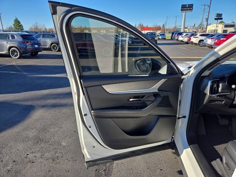 Used 2025 MAZDA CX-70 3.3 Turbo w/ Premium Package image 21