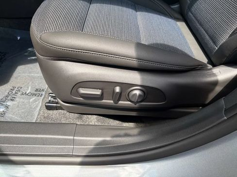 New 2026 Buick Envista Sport Touring w/ Convenience I Package FWD image 19