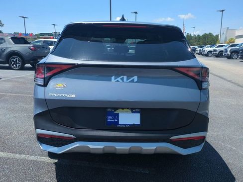 Used 2024 Kia Sportage EX image 5