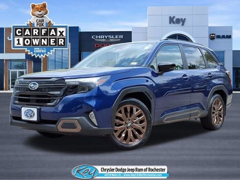 Used 2025 Subaru Forester Sport AWD/4WD image 1