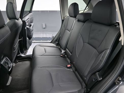 Used 2019 Subaru Forester Limited w/ Popular Package #3 image 38