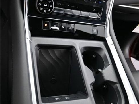 New 2025 Nissan Armada SL w/ Captain's Chari Seat Package image 25