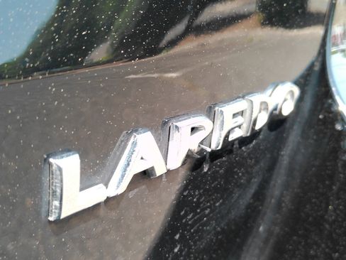 Used 2018 Jeep Grand Cherokee Laredo AWD/4WD image 31