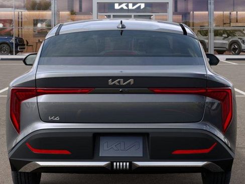 New 2025 Kia K4 LXS image 13