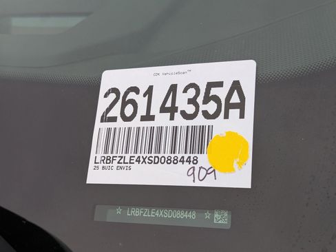 Used 2025 Buick Envision Sport Touring image 36