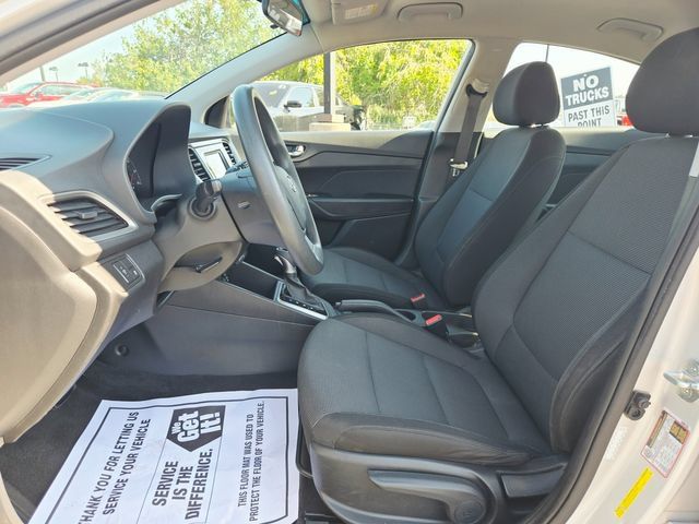 Used 2020 Hyundai Accent SE FWD image 16