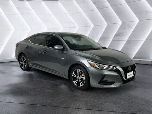 Used 2023 Nissan Sentra SV image 1