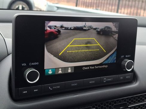 Used 2024 Honda HR-V LX image 17