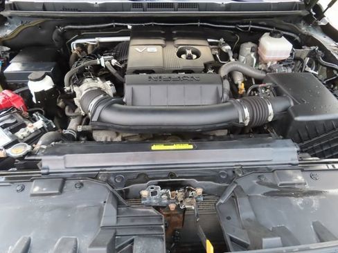 Used 2022 Nissan Frontier PRO-4X AWD/4WD image 14