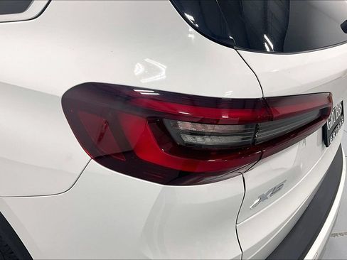 Used 2022 BMW X5 xDrive40i w/ Premium Package AWD/4WD image 30