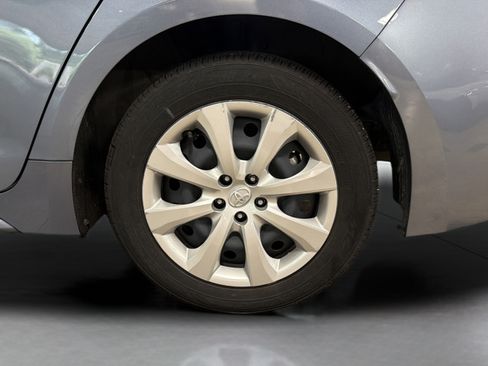 Used 2025 Toyota Corolla LE FWD image 27