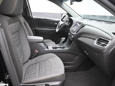 Used 2024 Chevrolet Equinox LT image 7