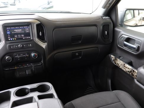 Used 2022 Chevrolet Silverado 1500 Custom Trail Boss w/ Realtree Special Edition image 16