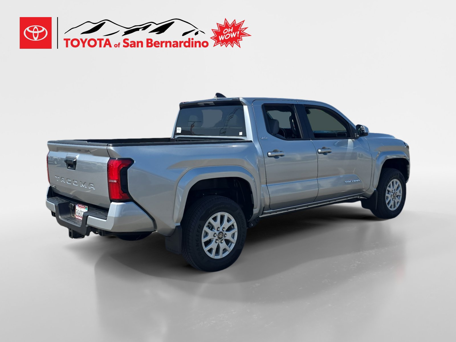 Certified 2026 Toyota Tacoma SR5 AWD/4WD image 5