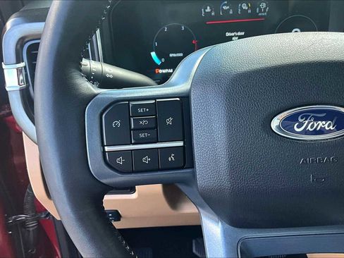 Used 2024 Ford F250 Lariat w/ Chrome Package image 22