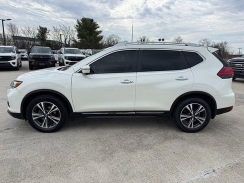 Used 2017 Nissan Rogue SL w/ SL Premium Package image 11