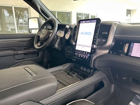 New 2026 RAM 2500 Limited image 27