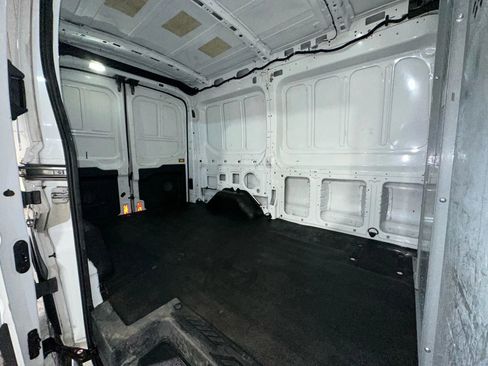 Used 2015 Ford Transit 150 130 Medium Roof image 11