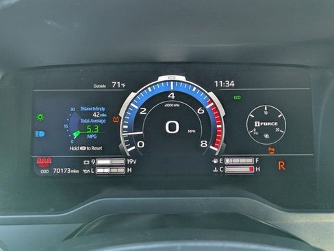 Used 2023 Toyota Tundra Platinum image 23