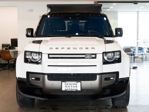 Used 2021 Land Rover Defender 90 X-Dynamic S AWD/4WD image 2
