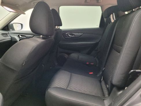 Used 2020 Nissan Rogue SV AWD/4WD image 18