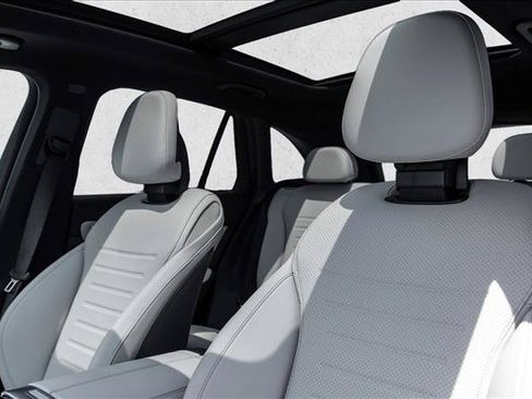 New 2026 Mercedes-Benz GLC 300 4MATIC image 23