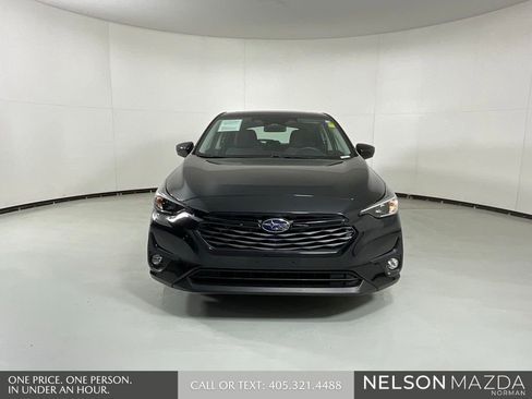 Used 2024 Subaru Impreza 2.0i Sport image 2