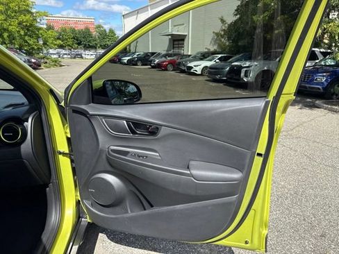 Used 2019 Hyundai Kona Ultimate AWD/4WD image 32