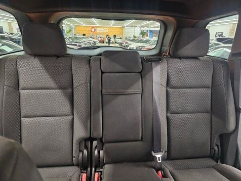 Used 2020 Jeep Grand Cherokee Laredo AWD/4WD image 36