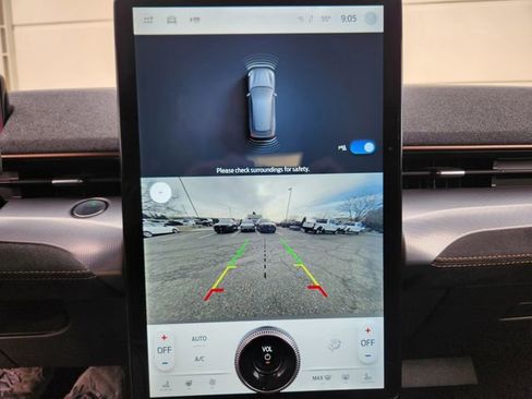 Certified 2022 Ford Mustang Mach-E GT image 23